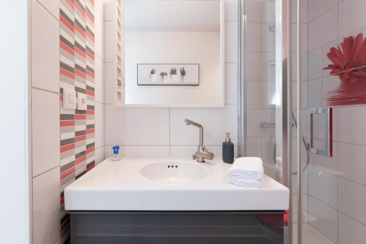 Ker Uhel - Charmant Appartement Plein Centre Saint-Renan Екстериор снимка