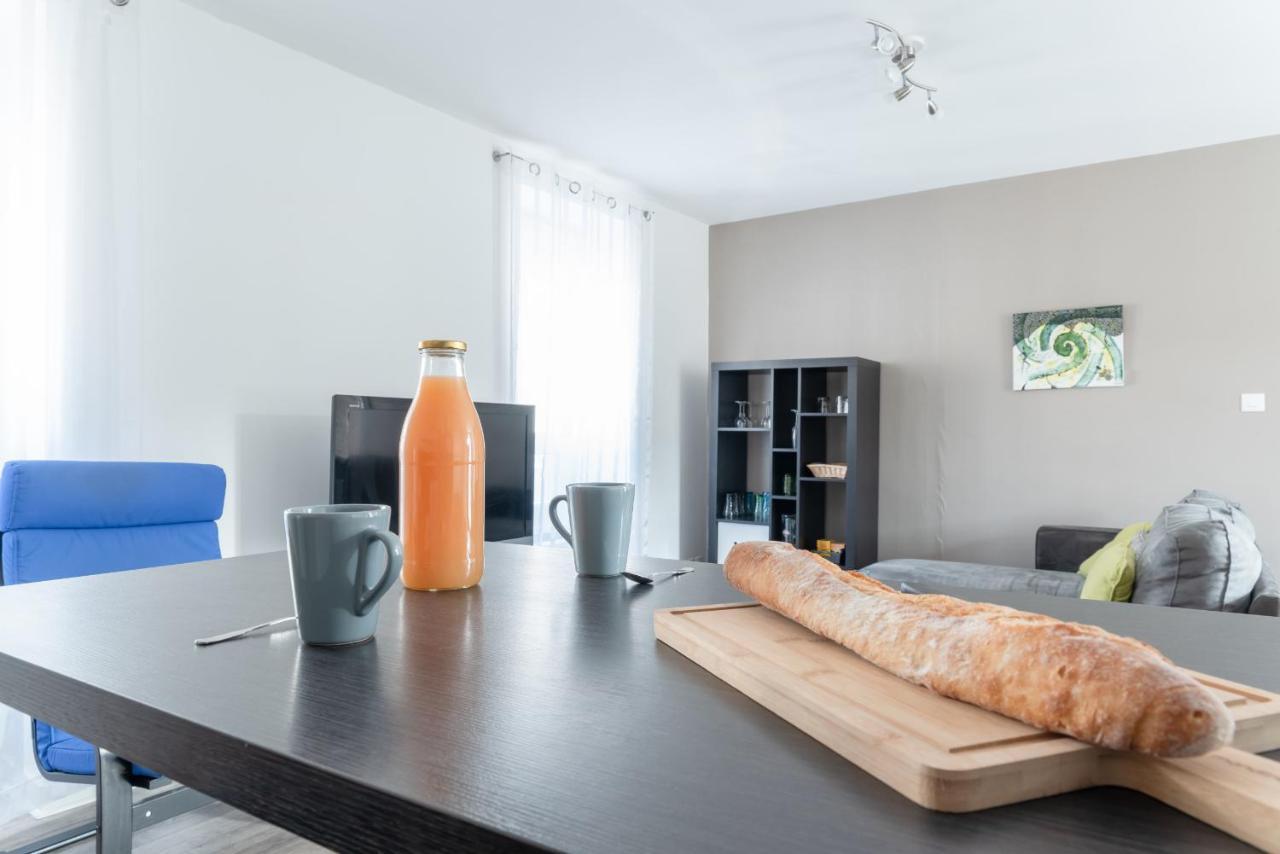 Ker Uhel - Charmant Appartement Plein Centre Saint-Renan Екстериор снимка